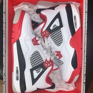 Air Jordan 4 retro